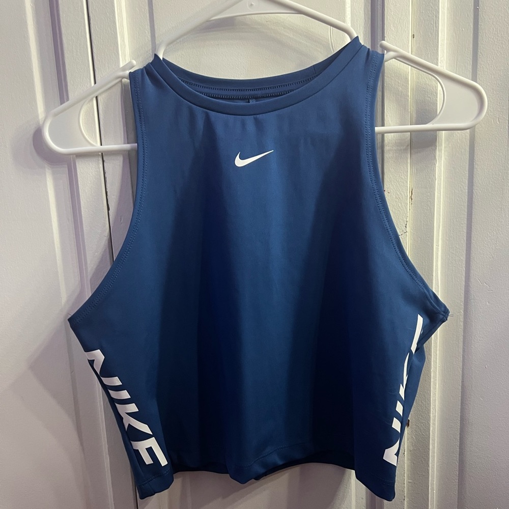 nike tank top